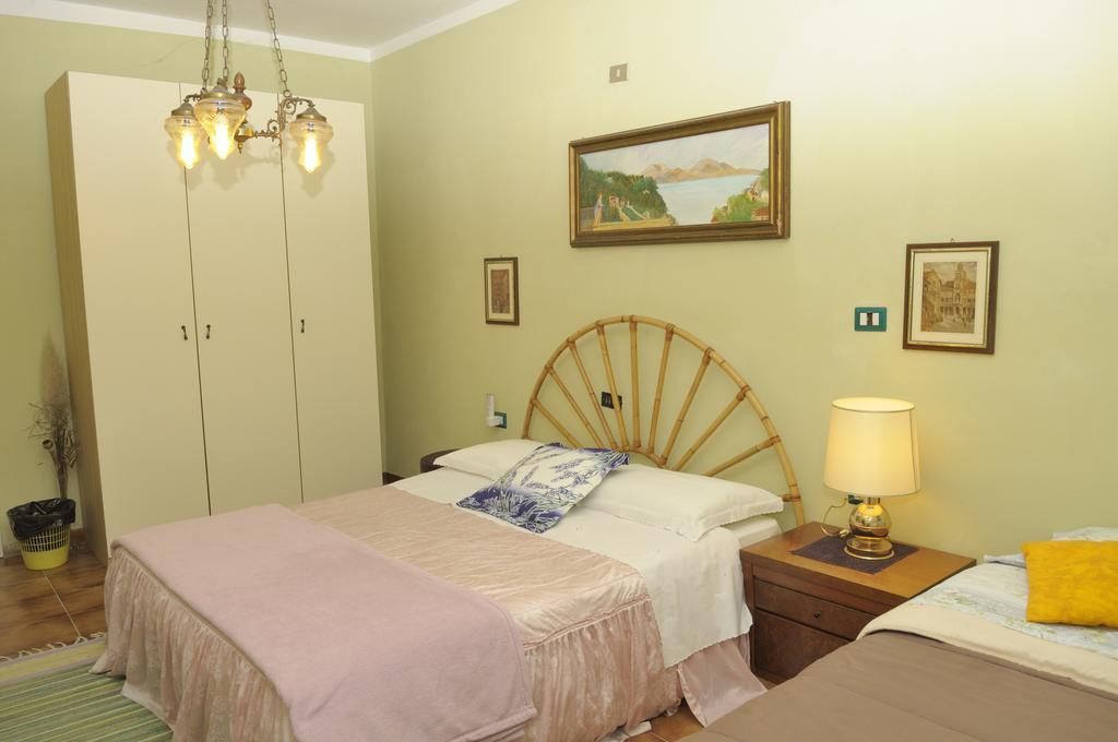 B&B San Nicola Serramazzoni Bagian luar foto